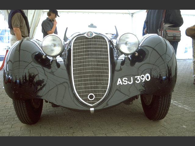 alfa-romeo-2-76.jpg